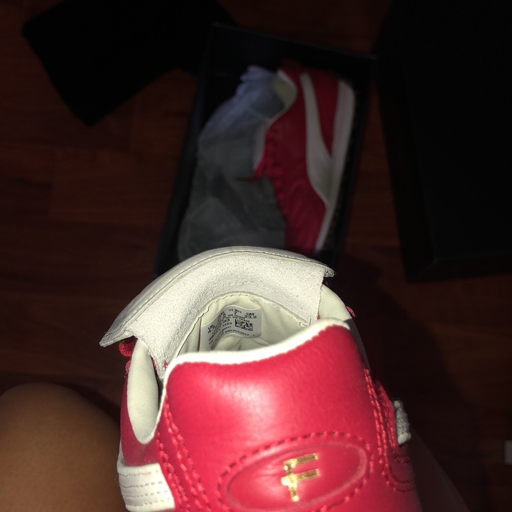 Fenty pumas - Picture 3 of 3